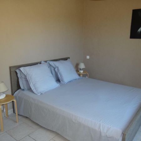 Le Puy-Sainte-Réparade Campagne Ceres Bed & Breakfast エクステリア 写真